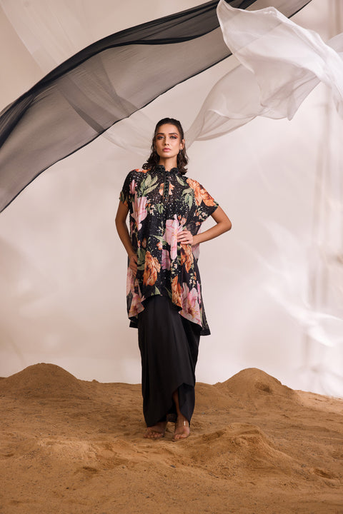 Liana Kurti Set